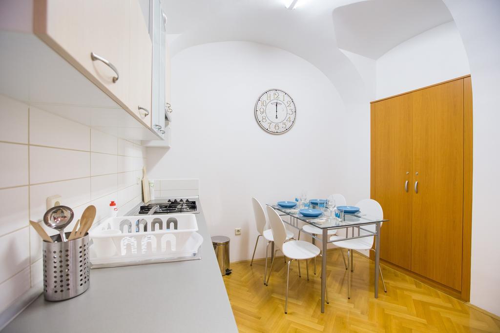 זאגרב Apartman Kaptol מראה חיצוני תמונה